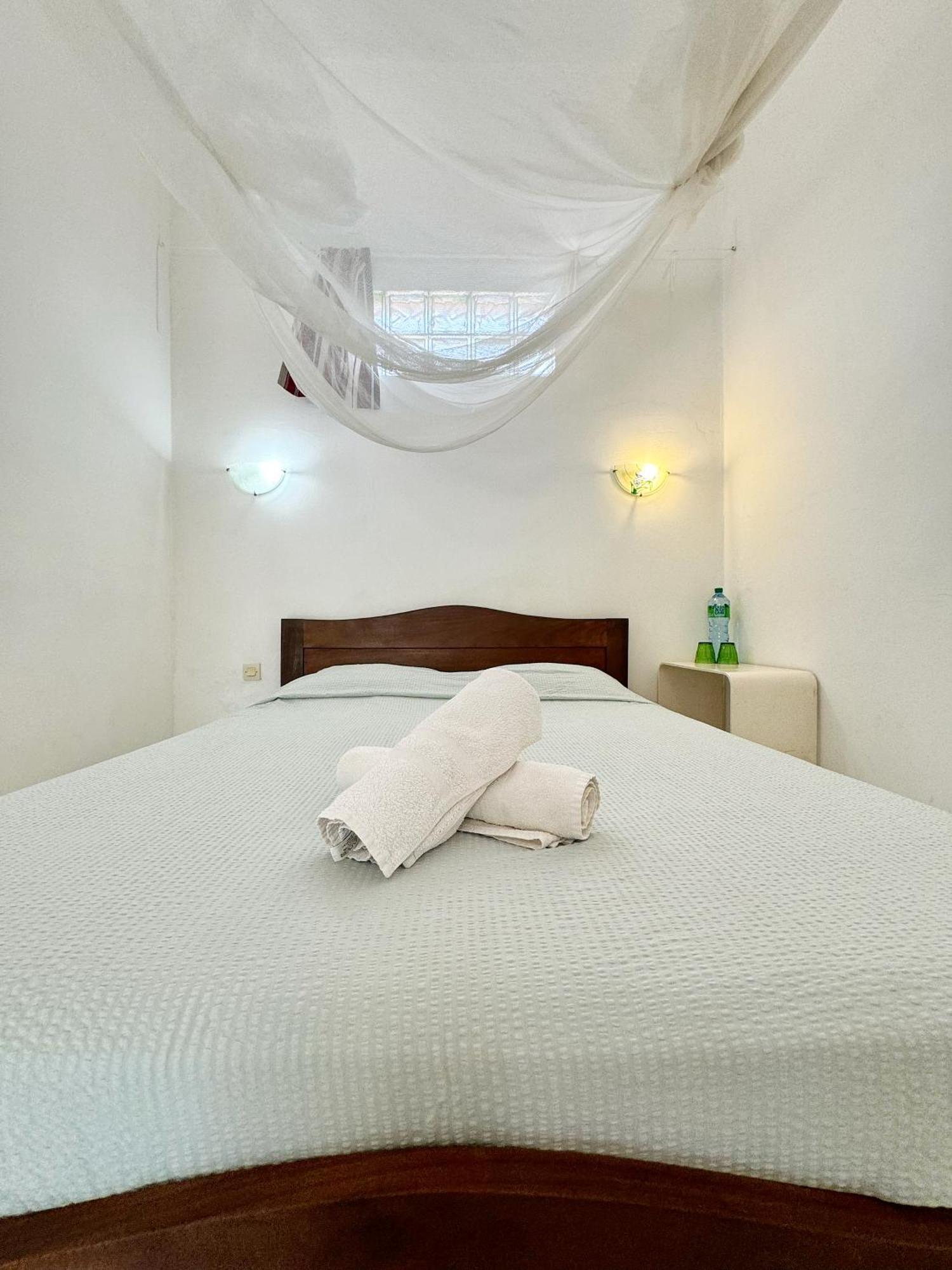 Kayzen House Hotel Ngaparou Ngoại thất bức ảnh